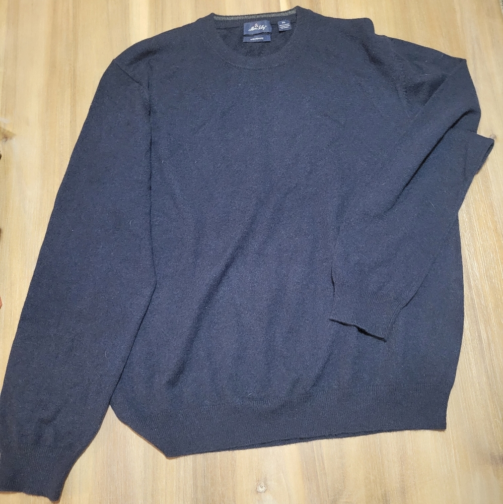 Allen solly mens 100% cashmere sweater thin. Navy